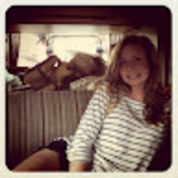 Meet your Posher, Rachel - Picture 1 of 1